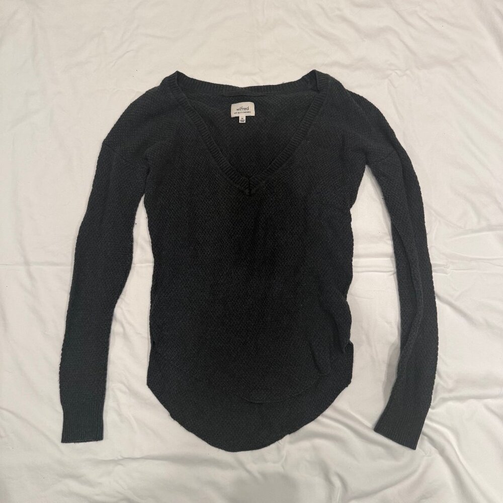 Wilfred Aritzia silk & cashmere dark gray sweater